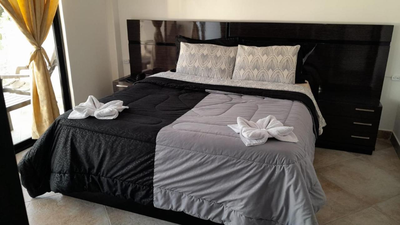 Katara Boutique Hotel Марикита Экстерьер фото